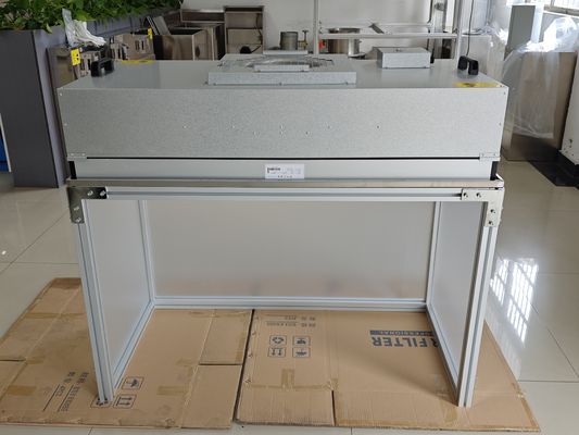 Flux d'air vertical Capot de débit laminaire 1175*575*320MM FFU Taille Air filtré pour un environnement de travail propre et stérile